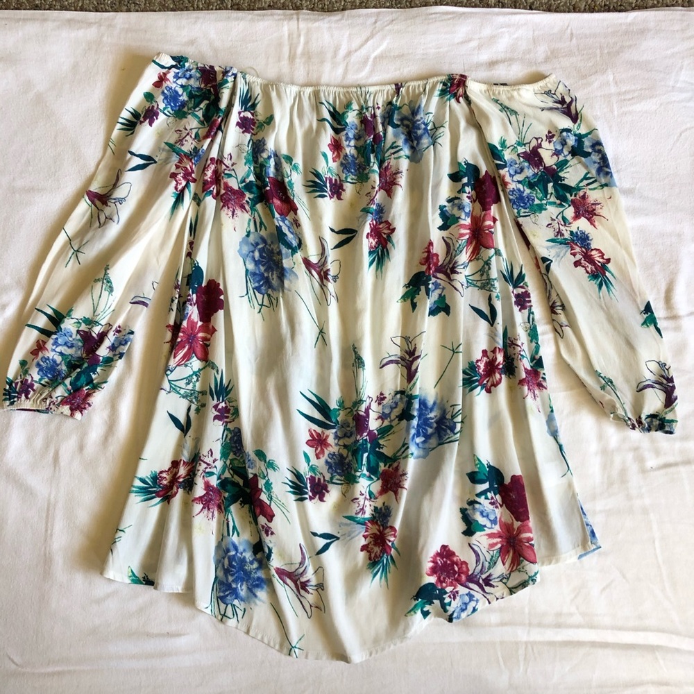 SOLD: Floral off shoulder shift dress